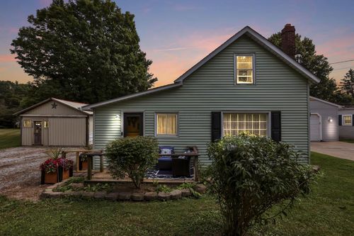 7172 Lundy Ln, Centerburg, OH, 43011-9005 | Card Image