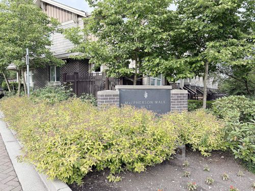 207-5775 Irmin St, Burnaby, BC, V5J0C3 | Card Image