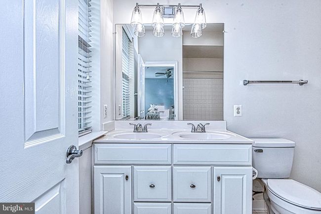 101 - 13812 Breezy Ridge Way, Townhouse with 3 bedrooms, 3 bathrooms and null parking in WOODBRIDGE VA | Image 22