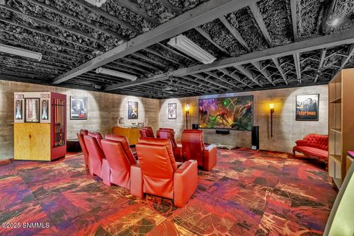 402 Main St, Truth Or Consequences, NM, 87901-2843 | Card Image