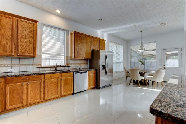 7810 Timber View Ct, House other with 4 bedrooms, 4 bathrooms and 2 parking in Houston TX | Image 19
