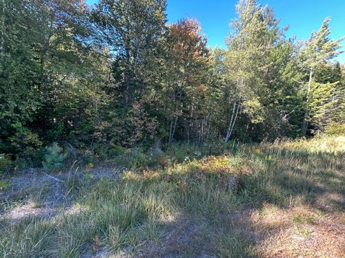 624 Us Route 9, Wesley, ME, 04686 | Card Image