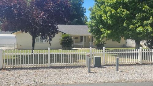 7625 Chelsee Ln, Los Molinos, CA, 96055-9400 | Card Image