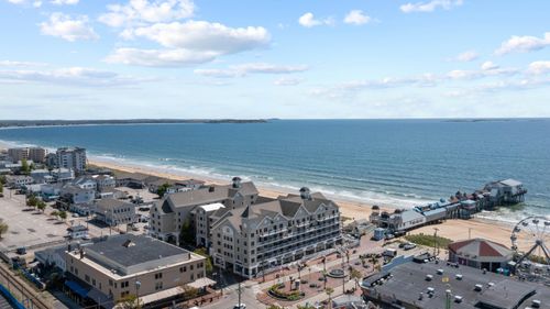 207-1 E Grand Avenue, Old Orchard Beach, ME, 04064 | Card Image