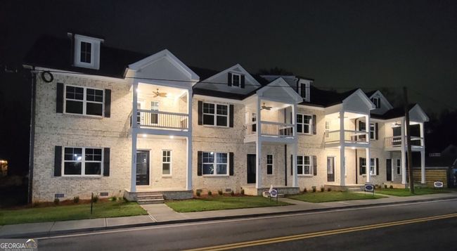 321 S Madison Ave, Townhouse with 4 bedrooms, 3 bathrooms and null parking in Monroe GA | Image 46