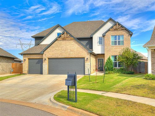 14516 Chambery Court, Yukon, OK, 73099 | Card Image