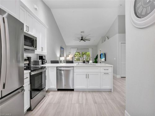 902-3505 Avion Woods Ct, NAPLES, FL, 34104-4071 | Card Image