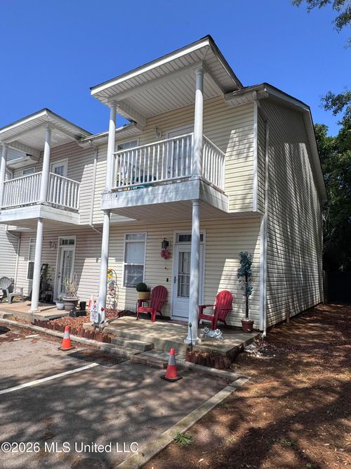 a-1100 Century Oaks Drive, Gulfport, MS, 39507 | Card Image