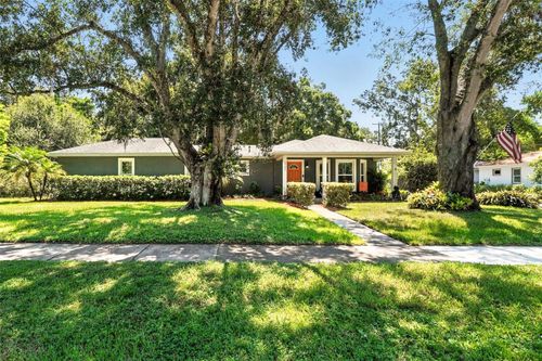 327 S Lakeview Ave, WINTER GARDEN, FL, 34787-3421 | Card Image