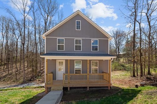 518 Lewis Ln, Charlotte, TN, 37036-2005 | Card Image