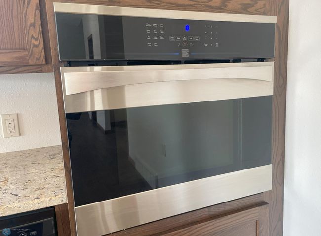 Beautiful Built in Wall Oven.jpg | Image 9