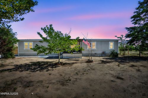 19 Rose Peak Rd, Dayton, NV, 89403-9312 | Card Image