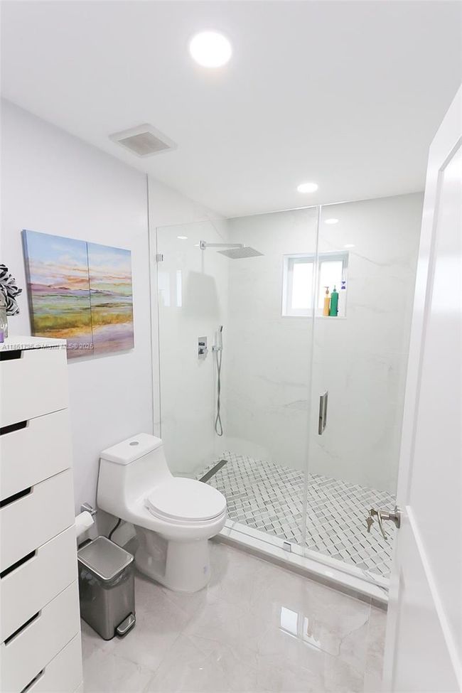 3813 Sw 149 Th Pl, House other with 4 bedrooms, 3 bathrooms and null parking in Miami FL | Image 27