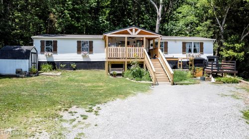 9615 Smoky Row Rd, Strawberry Plains, TN, 37871-1260 | Card Image