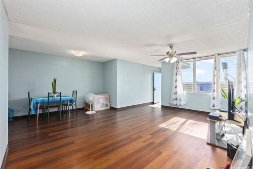 e306-94-246 Leoku St, Waipahu, HI, 96797-1913 | Card Image