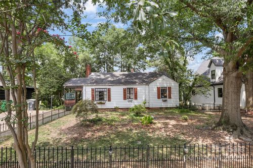 1825 Beckwith Pl, Charlotte, NC, 28205-2543 | Card Image