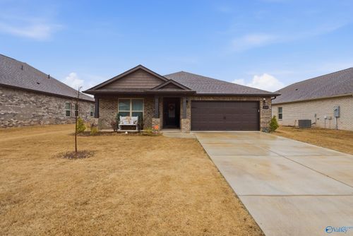 2644 Ajs Arbor Dr Nw, Huntsville, AL, 35810-1904 | Card Image