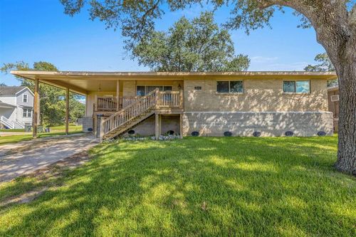 4315 Pleasant Dr, Lake Charles, LA, 70605-4417 | Card Image