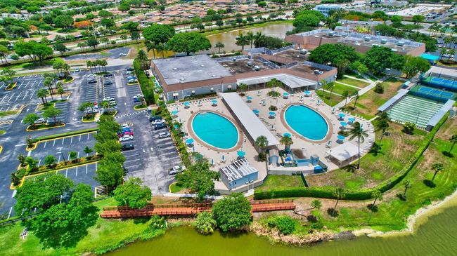 741 - 741 Monaco P, Condo with 2 bedrooms, 2 bathrooms and null parking in Delray Beach FL | Image 54