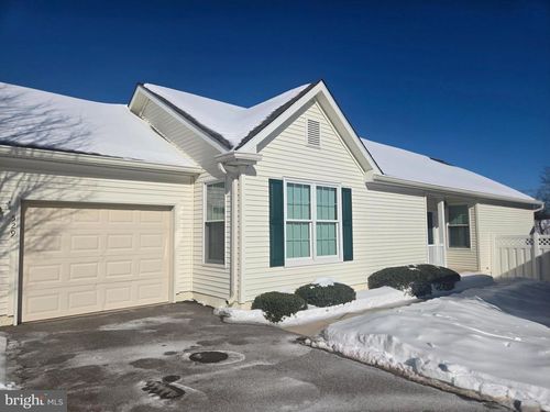 529 Fox Den Ct, GLEN MILLS, PA, 19342-2225 | Card Image