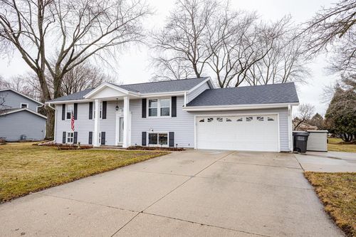 1442 N Lapham Street, Oconomowoc, WI, 53066 | Card Image