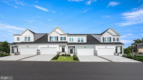 558 Arrowgrass Ln, NEW CASTLE, DE, 19720-4964 | Card Image