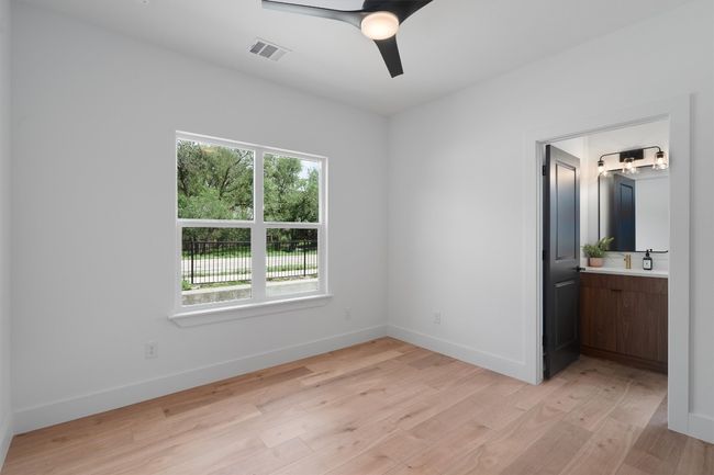 B - 5304 Samuel Huston Ave, House other with 2 bedrooms, 3 bathrooms and null parking in Austin TX | Image 15