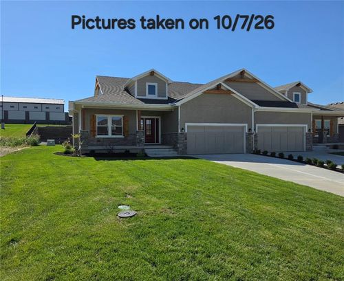 15017 W 130th St, Olathe, KS, 66062-1415 | Card Image
