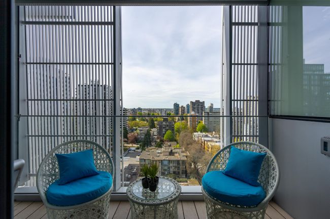 1605 - 1568 Alberni Street, Condo with 2 bedrooms, 2 bathrooms and 1 parking in Vancouver BC | Image 12
