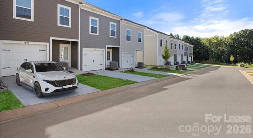 holly-8620 Steele Creek Road, Charlotte, NC, 28273 | Card Image