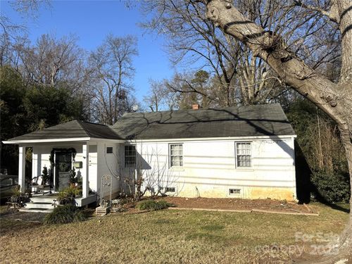 21233 Cornelius St, Cornelius, NC, 28031-8448 | Card Image