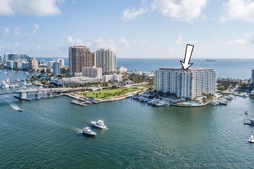 1105-1 Las Olas Cir, Fort Lauderdale, FL, 33316-1637 | Card Image