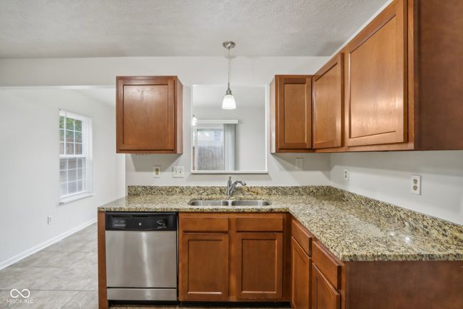 5822 Orth Cir, House other with 3 bedrooms, 3 bathrooms and null parking in Indianapolis IN | Image 8