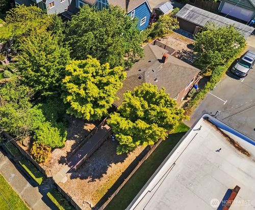 7344 35th Avenue Sw, Seattle, WA, 98126 | Card Image