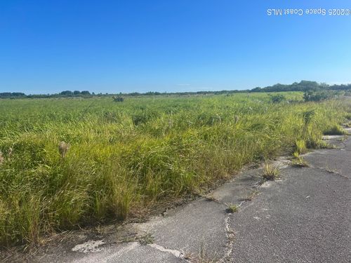 1054 Melzer St Sw, PALM BAY, FL, 32908 | Card Image