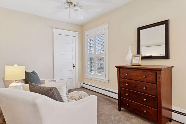 This flexible area could function in a variety of ways to suit the changng needs of your household. | Image 24