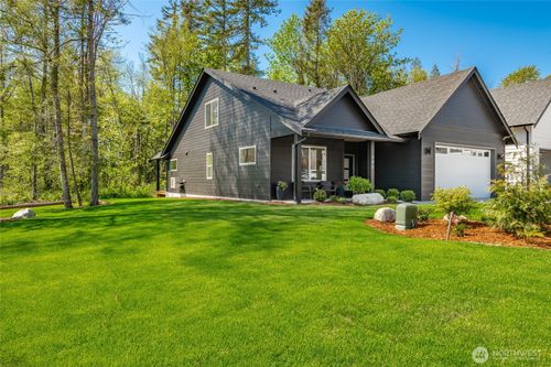 713 E 5th Street, Nooksack, WA, 98276 | Card Image