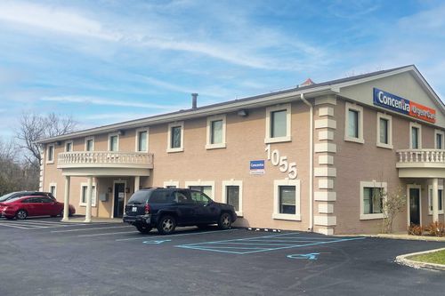 216-1055 Dove Run Rd, Lexington, KY, 40502-3536 | Card Image