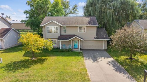 833 River Ter, PRESCOTT, WI, 54021-7043 | Card Image