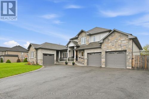 125 Margaret Avenue, Hamilton (Stoney Creek), ON, L8G3G7 | Card Image