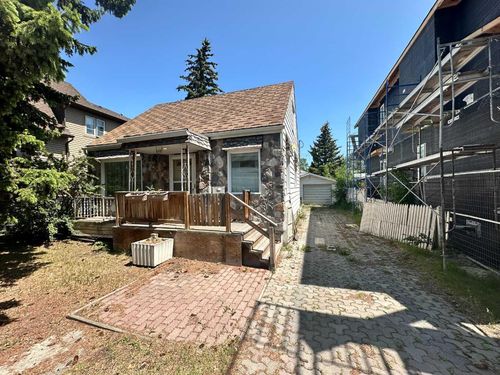1110 6 St Ne, Calgary, AB, T2E3Y8 | Card Image