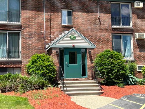 203-112 English Village Rd, Manchester, NH, 03102-2484 | Card Image