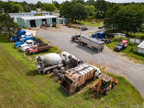 2687 Highway 65 S, Clinton, AR, 72031-7801 | Card Image