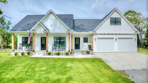 6453 Camp Ernst Rd, Burlington, KY, 41005-8317 | Card Image