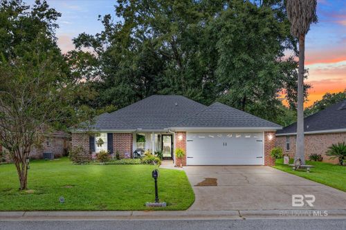 117 Cluster Oaks Ct, Foley, AL, 36535-9404 | Card Image