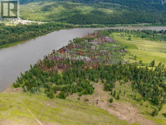 7398 Yellowhead Highway, House other with 3 bedrooms, 1 bathrooms and null parking in Darfield BC | Image 46