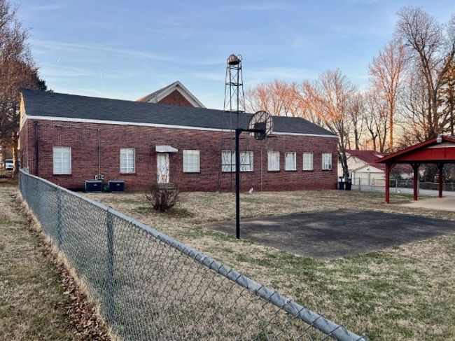 501 W Broad St, House other with 0 bedrooms, 2 bathrooms and null parking in Decherd TN | Image 10