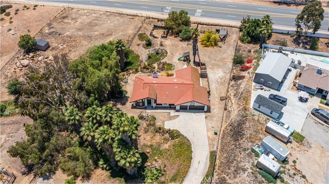 18085 Golden Leaf Ln, House other with 4 bedrooms, 3 bathrooms and 3 parking in Riverside CA | Image 36