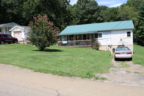 46 Vicky St, Greeneville, TN, 37743-8173 | Card Image