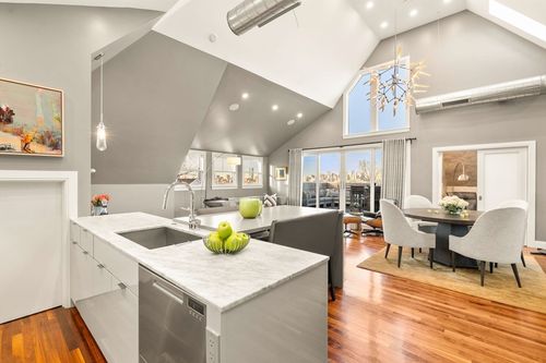 2-27 Salcombe St, Boston, MA, 02125-2045 | Card Image
